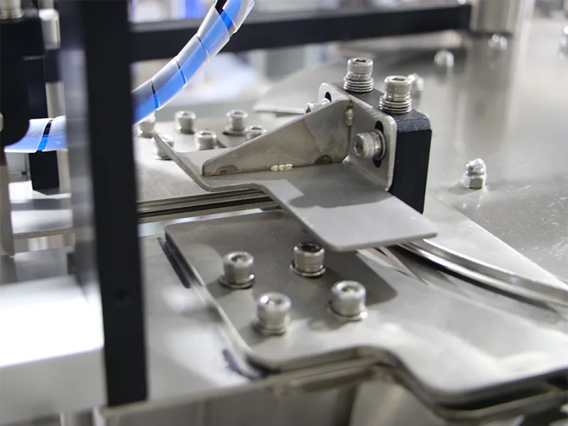 Laundry Detergent Filling and Capping Machine
